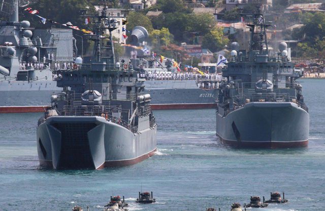 �����������й�Ҫ���Ϻ������Ǿ�פ�����Ϻ�����