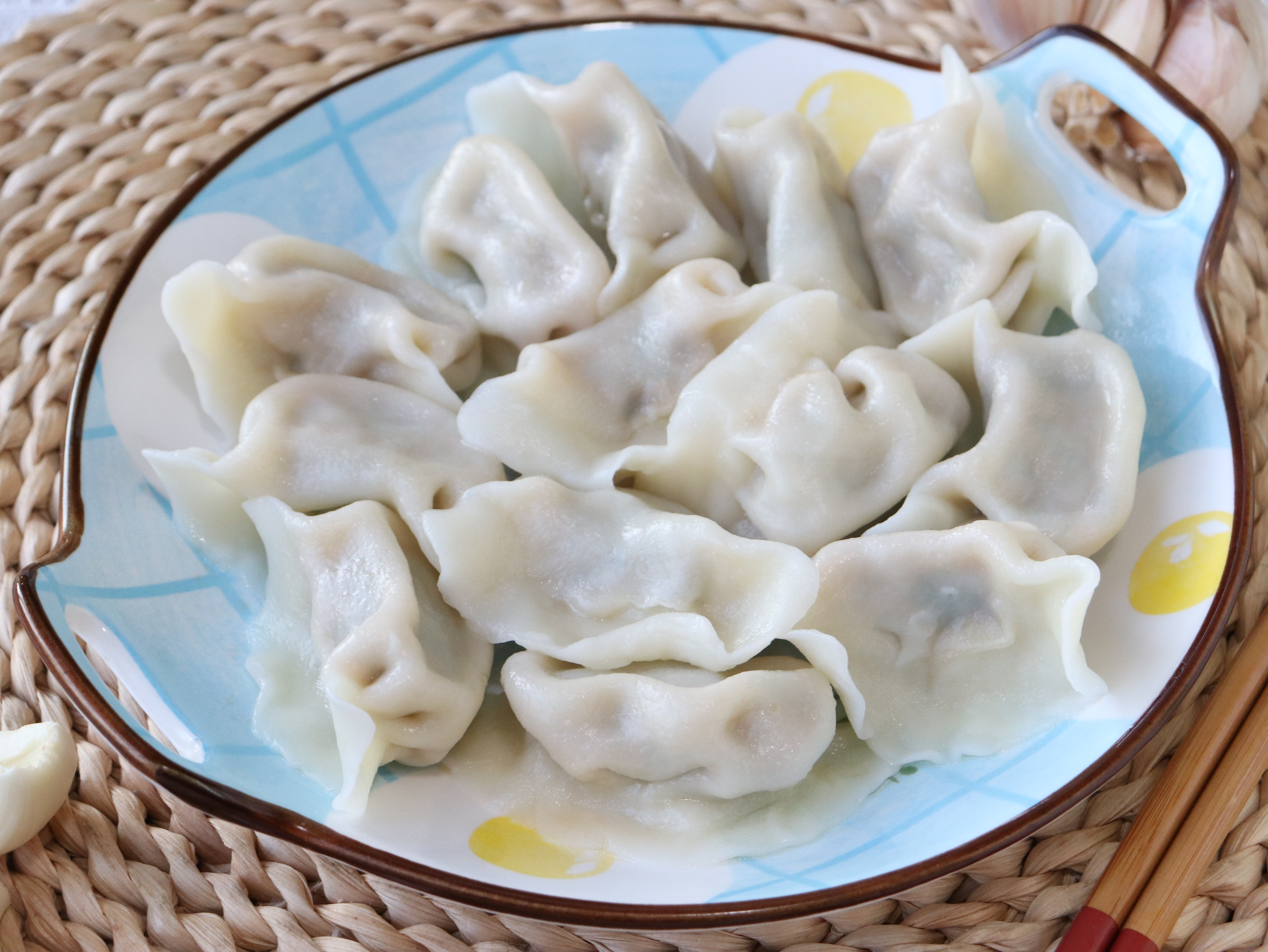 肉三鮮餡餃子是哪三鮮(鮮美十足的鮮水餃配方教給你)