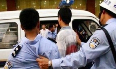 2003年高考试卷在四川被盗，启用超难备用卷，万千考生命运被改写