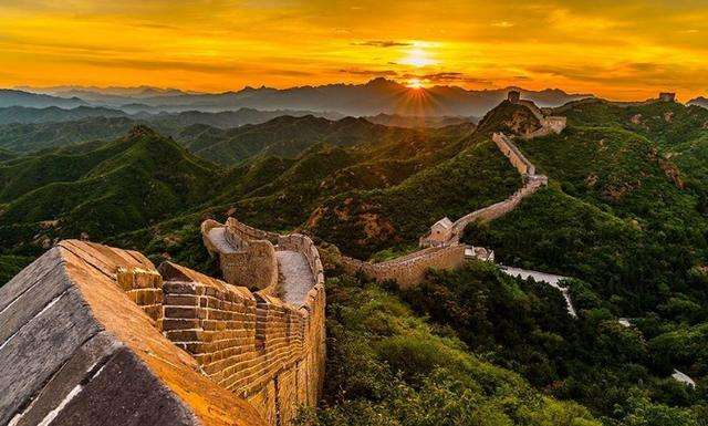 用2000多年,修5万公里,长城究竟厉害在哪?平推起来根本挡不住