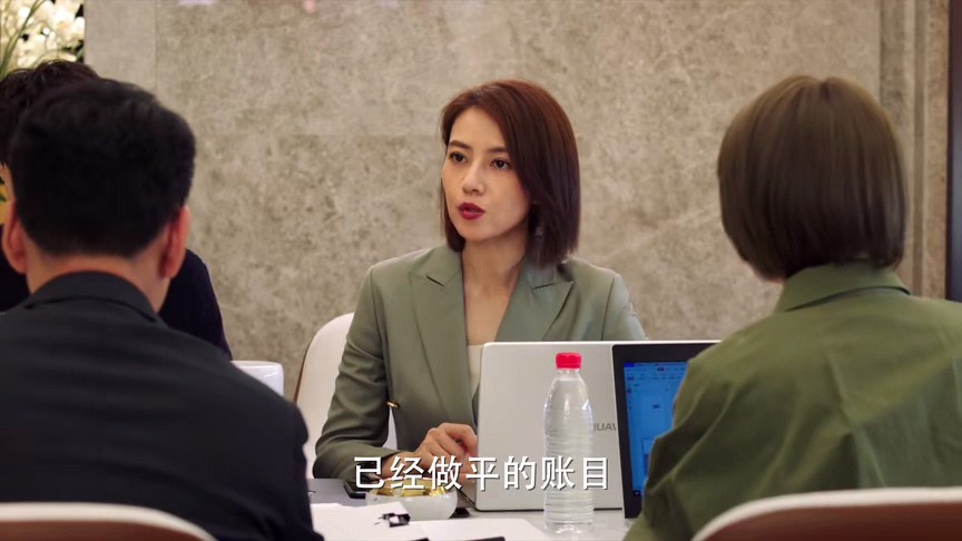 “完美的朋友”4个主要年龄，14岁的丈夫和妻子无法看到