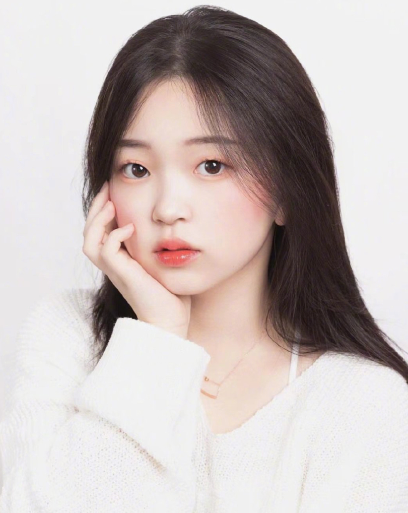 21岁韩国女星演小学生，与小8岁男孩合作，长相稚嫩毫无违和感