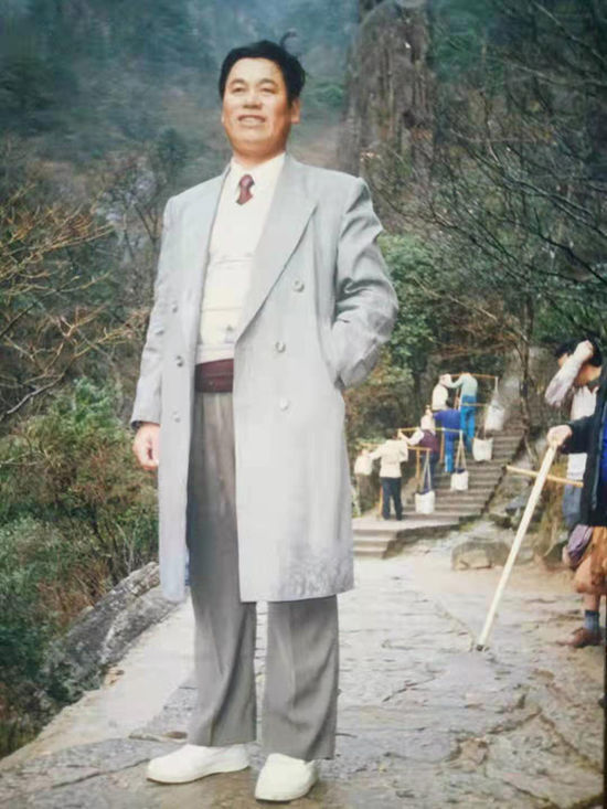 炫舞冰雪助冬奧 翰墨丹青賀新春——專題報道重點推薦藝術(shù)家蔡敬池