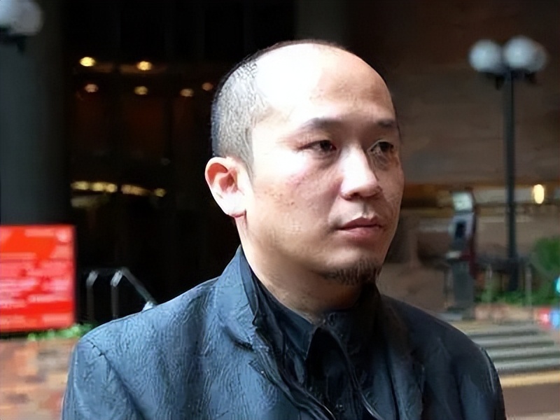 起底人教版“毒插画”教材背后的神秘大佬，及吕氏家族（上集）