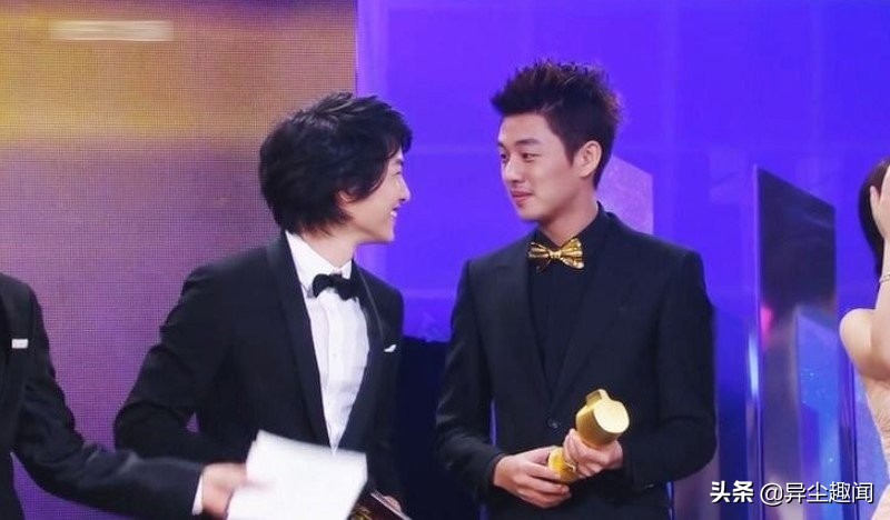 得过「情侣奖」的特别CP！俊昊拍《衣袖》南宫珉高甜应援