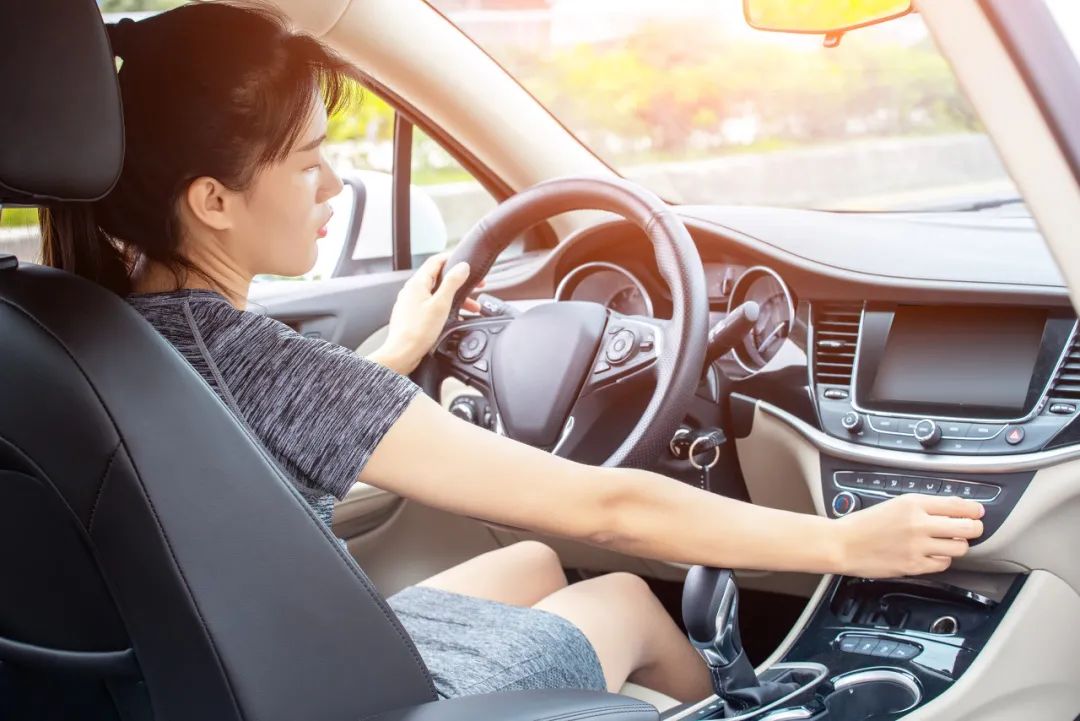 所有女生，小心这种车