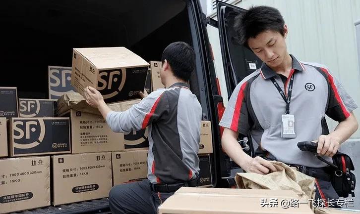 顺丰王卫：向父亲借10万发家钱，赚千亿身价，妻子买别墅从不手软