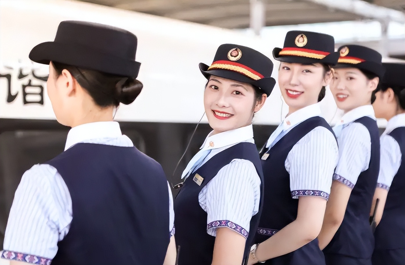 太原高铁乘务员招聘(铁路集团面向高校毕业生招聘) - 好工作