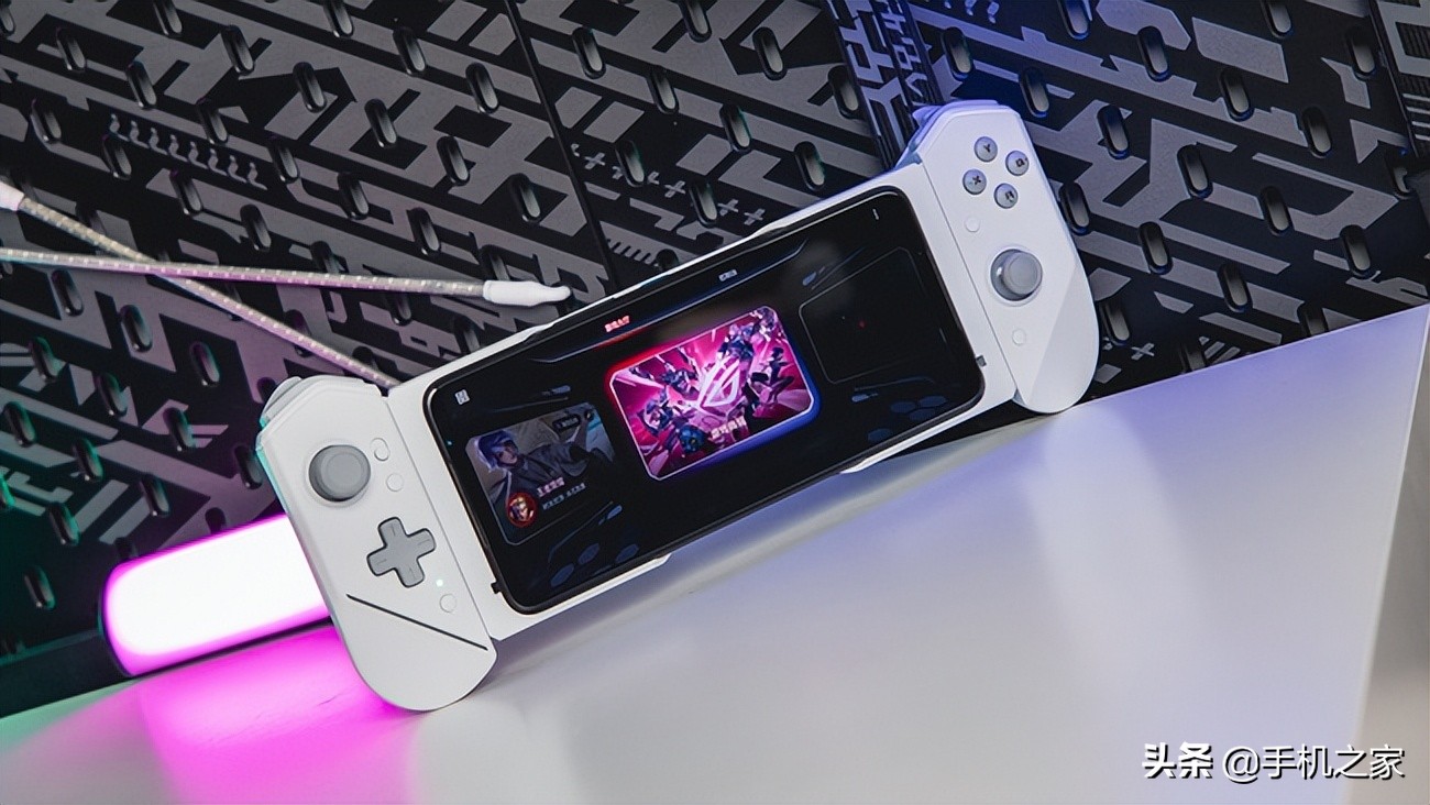 腾讯ROG游戏手机6 Pro体验 虽是腾讯联名 更是原神游戏神机