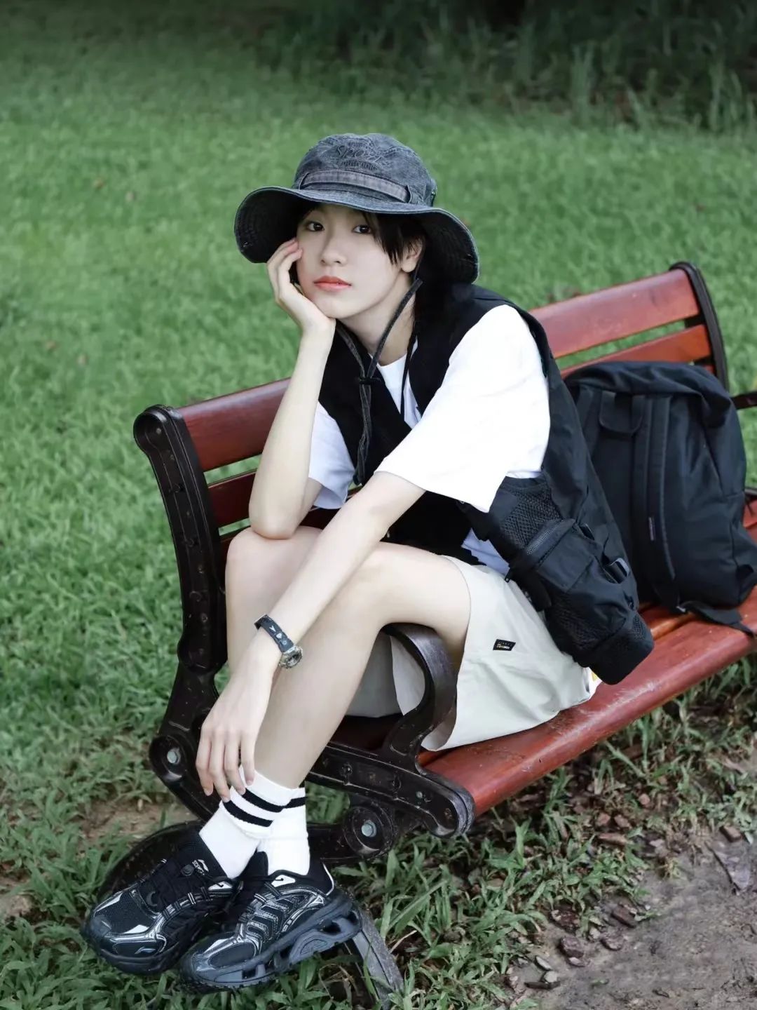 次次艳压00后小花，35岁的杨幂心机在哪儿？