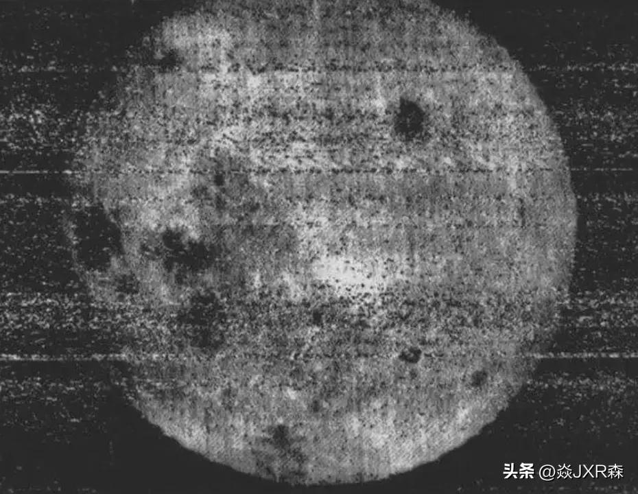 玉兔二号曾发现“透明玻璃球”,月球背面有何秘密