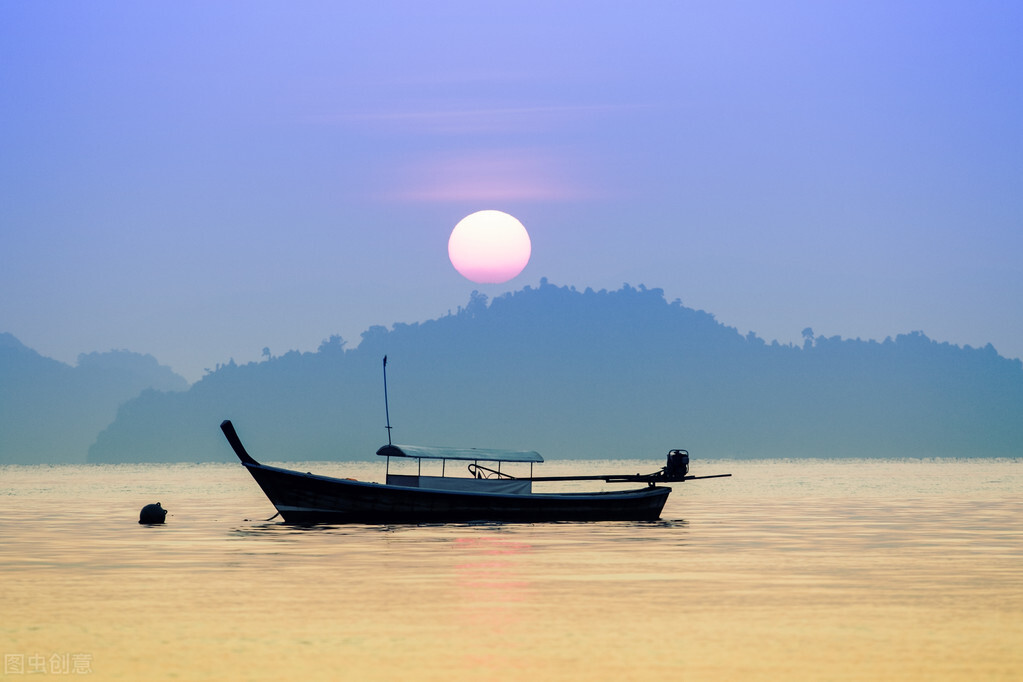 漂亮的大海高清图片大全。海边唯美风景。蓝天大海风光，美丽治愈