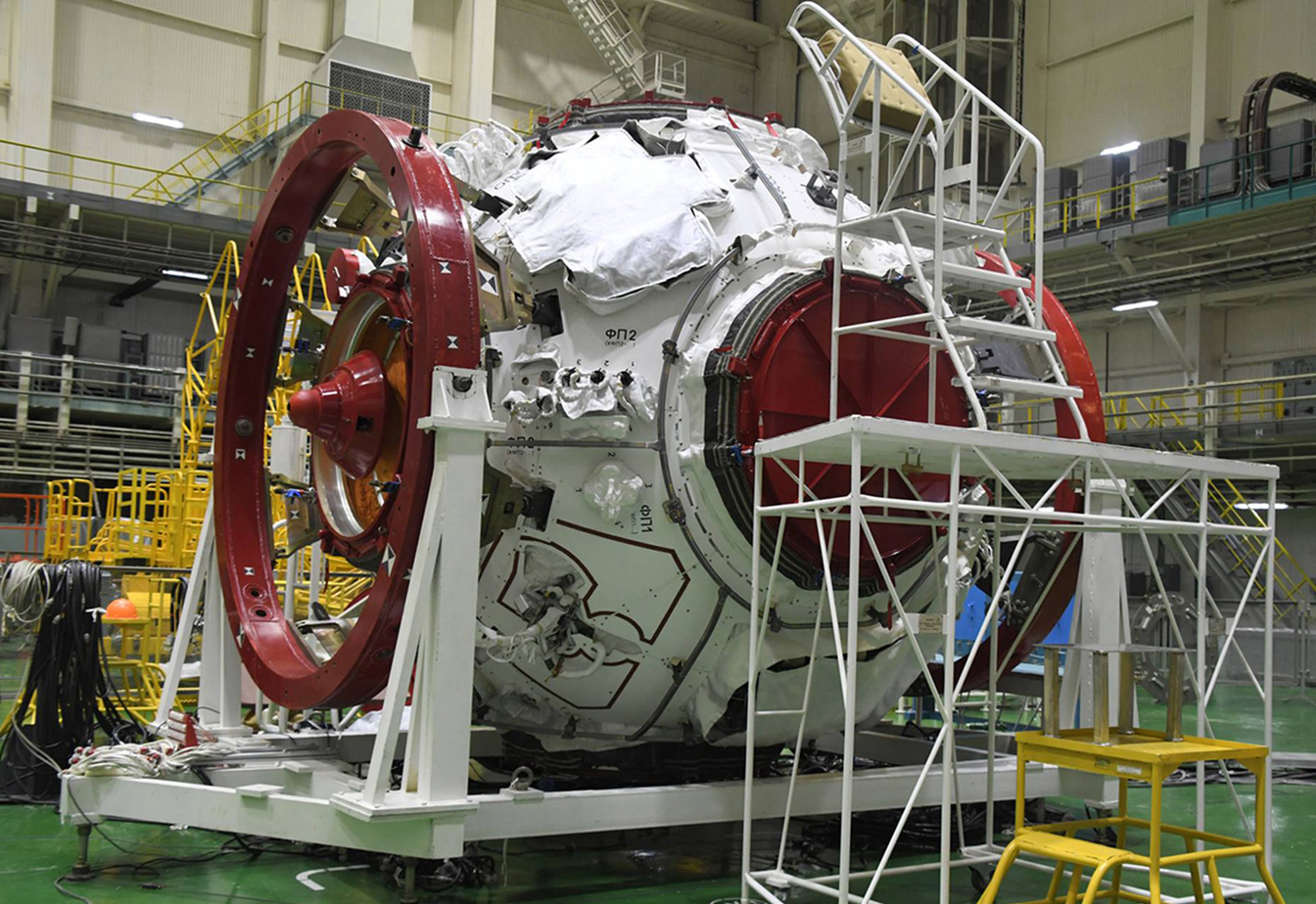 ���칬�ռ�վ֮����һ���ٶּ��ռ�վ���࣬���߶ԱȻ������