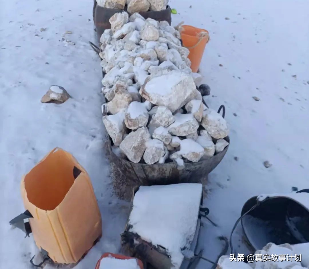 异国淘金自述：7名中国人穿过边境线，去蒙古挖矿，两年淘金梦碎