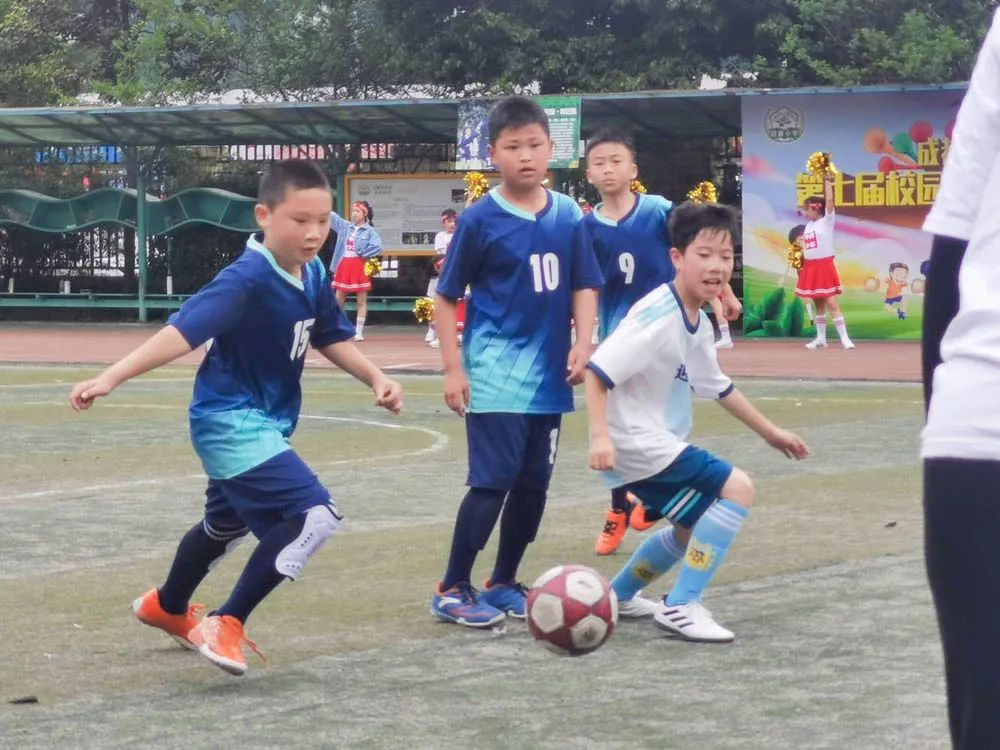双流区迎春小学举行第七届校园足球班级联赛暨啦啦操比赛颁奖仪式
