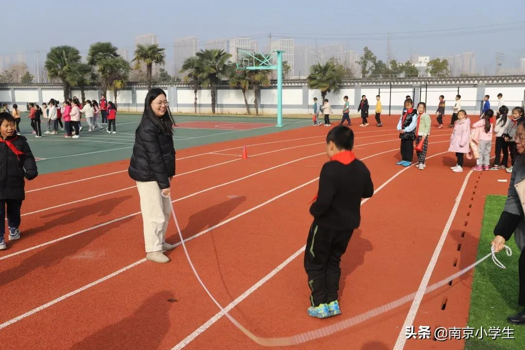 南京市西善桥小学冬季三项比赛(图12)