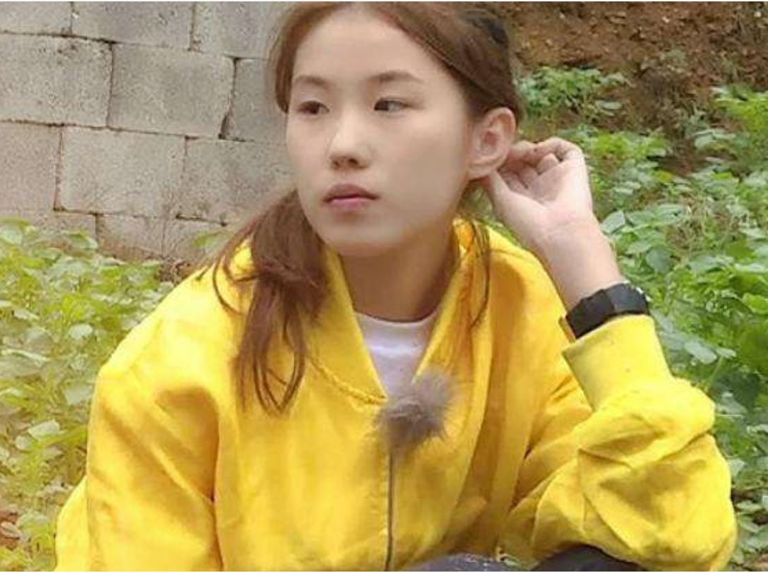 辽宁巨婴：16岁吃饭靠人喂，每天开销过万，2017年变形后怎么样了