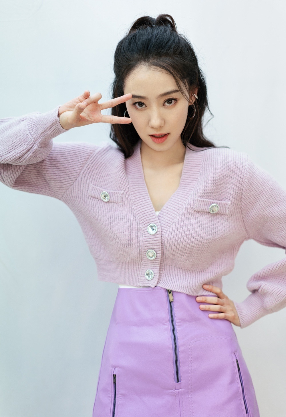 张小斐张小斐1986年出生于辽宁省鞍山市,毕业于北京电影学院表演系.