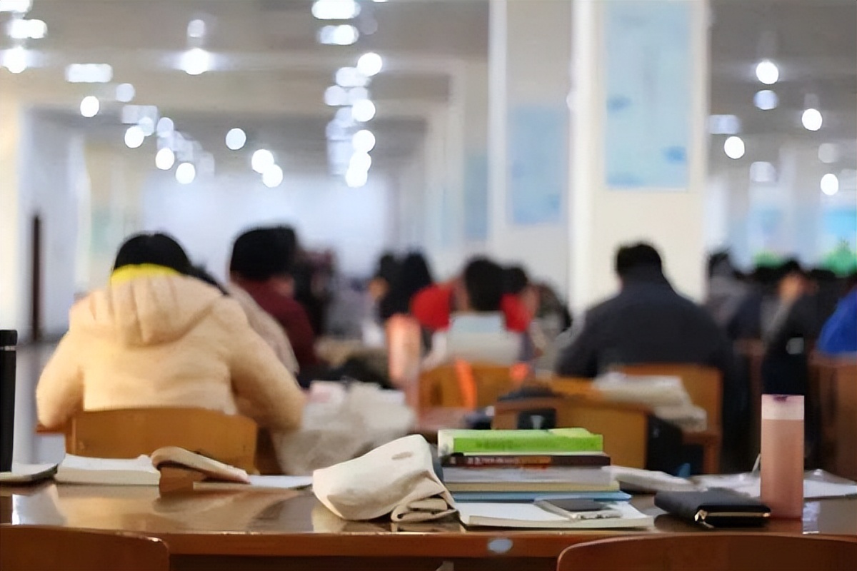 考研趋势分析，考研难度降低竞争不会改变，考研大时代到来