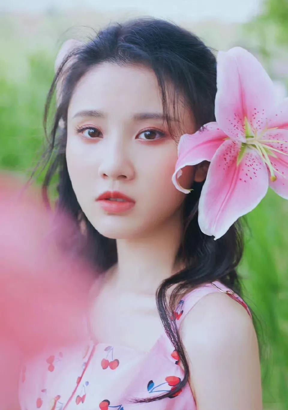 肖战 热巴 千玺 杨幂 龚俊 赵丽颖 杨紫 王一博 任嘉伦 鹿晗 成毅 檀健次 陈晓