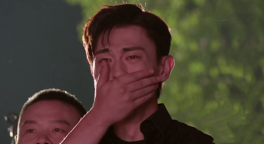 从“当红小生”到“劣迹艺人”，邓伦终究是变成了自己讨厌的模样