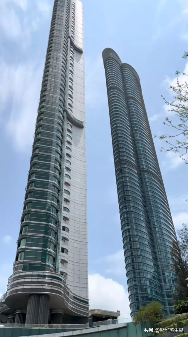 许晋亨没有继承420亿家产，这是一种遗憾，不过他还是很聪明的