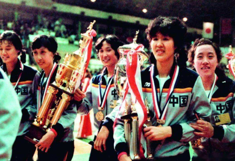 2013年陈招娣病逝，骨灰中发现多枚钢钉：曾是女排5连冠功勋