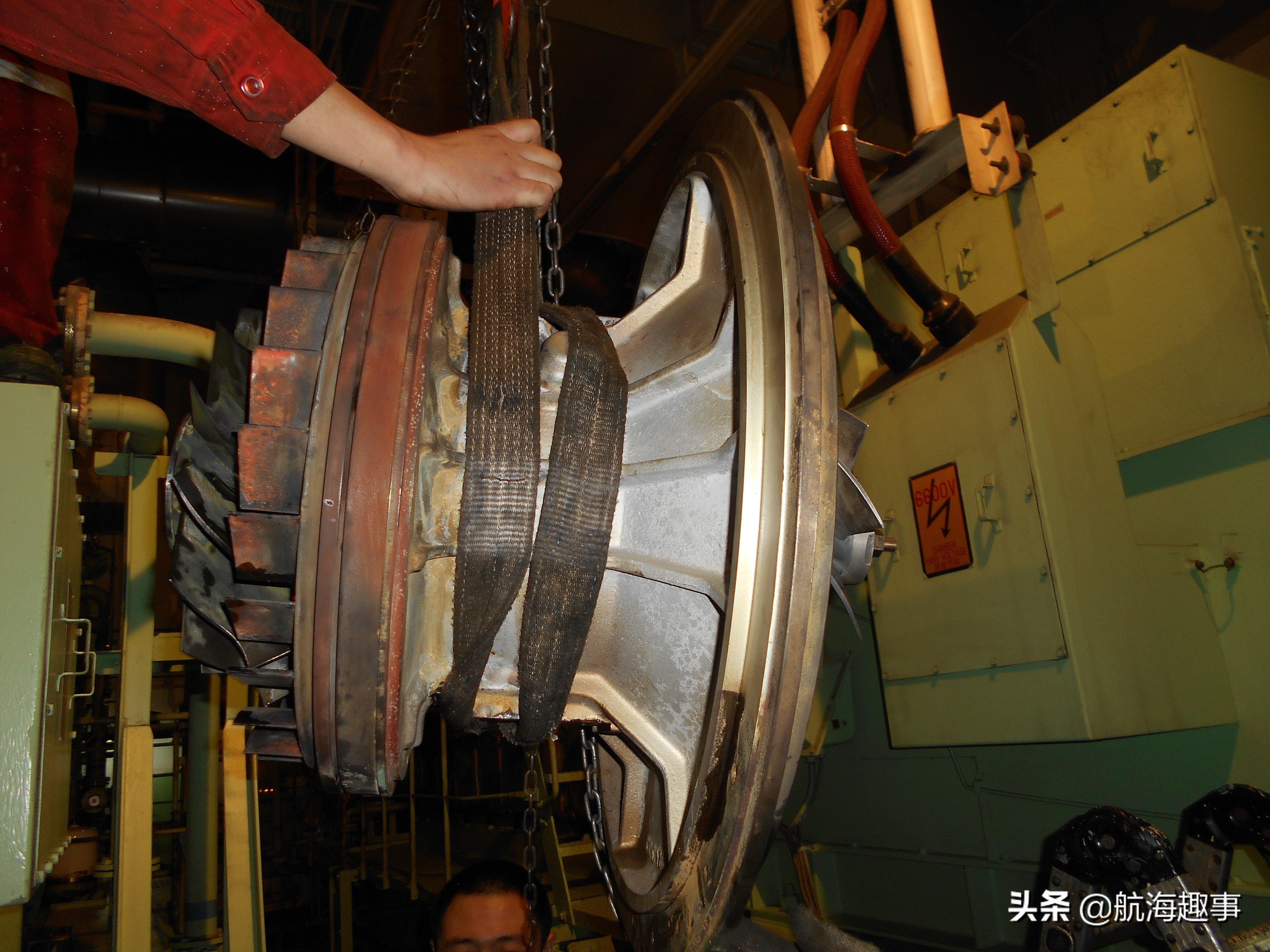 从汽車引擎“T”学习，带你了解船用发电机废气涡轮增压器的检修