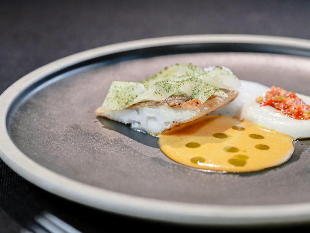 来自舌尖上的满足，只为击中你的味蕾