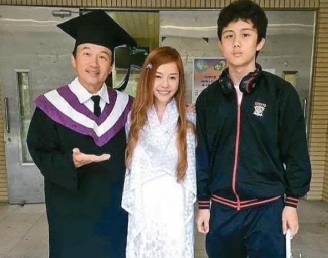 六位最坑爹明星子女，张国立儿子被送进监狱，有人扬言炸美国学校