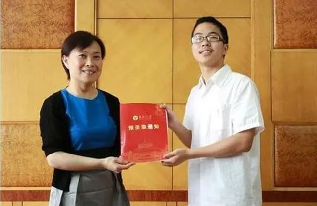 10年，江苏考生755字文言文获高分：拒绝北大，最后选择东南大学