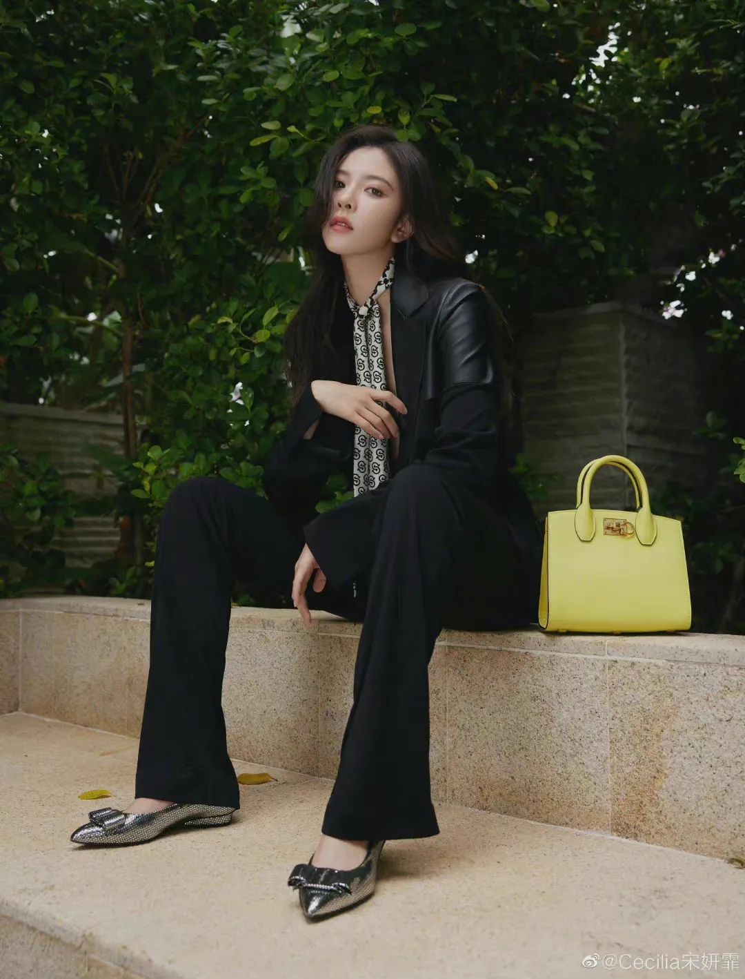 复古港式回潮，只差一头水波纹卷发