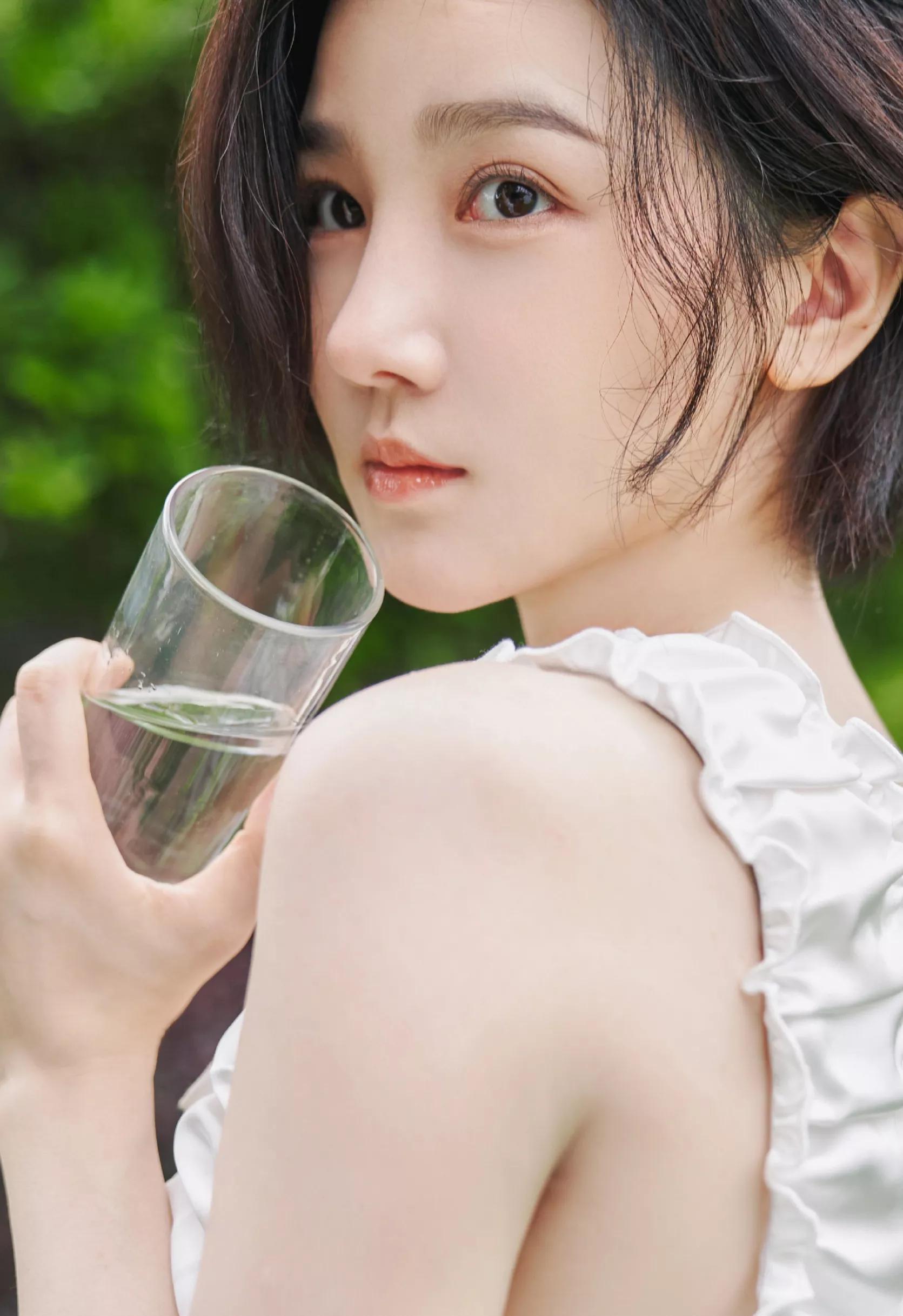 手机大片，女星陈小纭和李沁