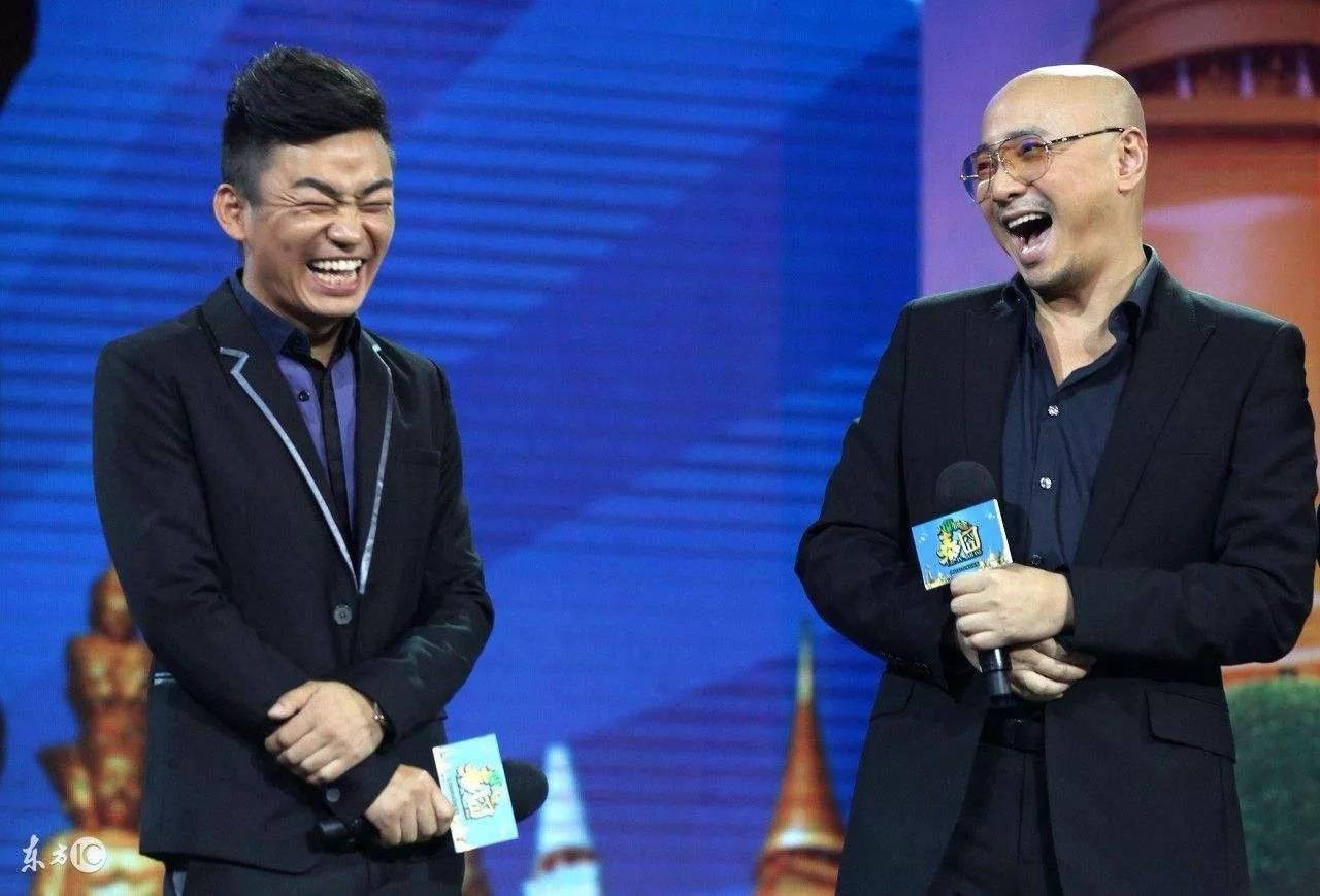 对簿公堂，互泼“脏水”，细数那些留下一地鸡毛的金牌搭档