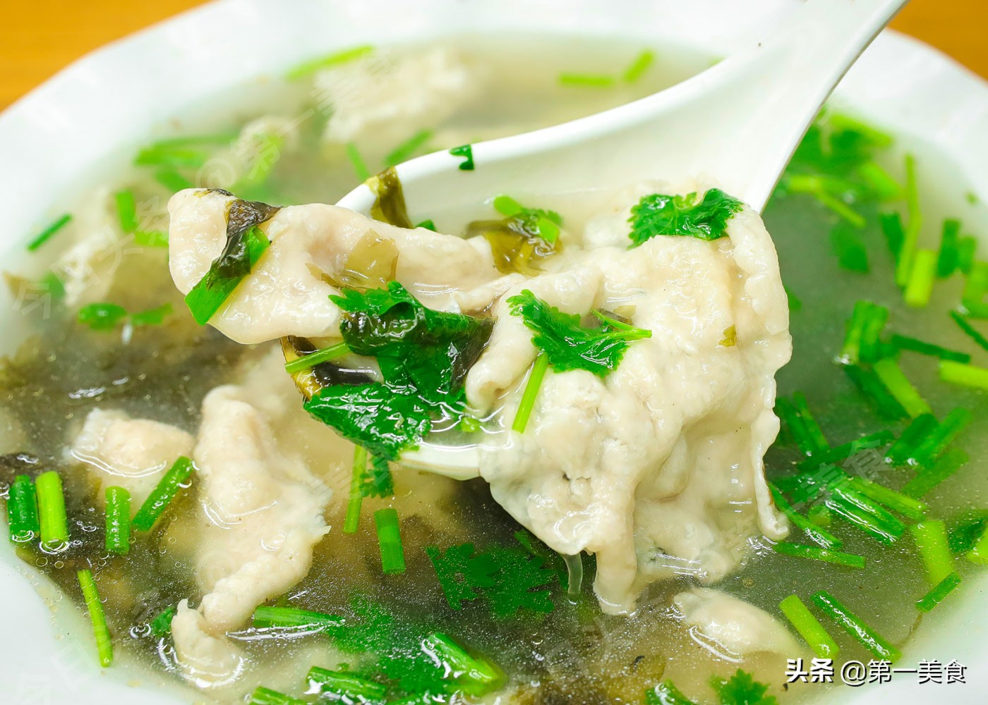 正月十五元宵节，3荤2素1汤，简单省事寓意好，一家四口不浪费