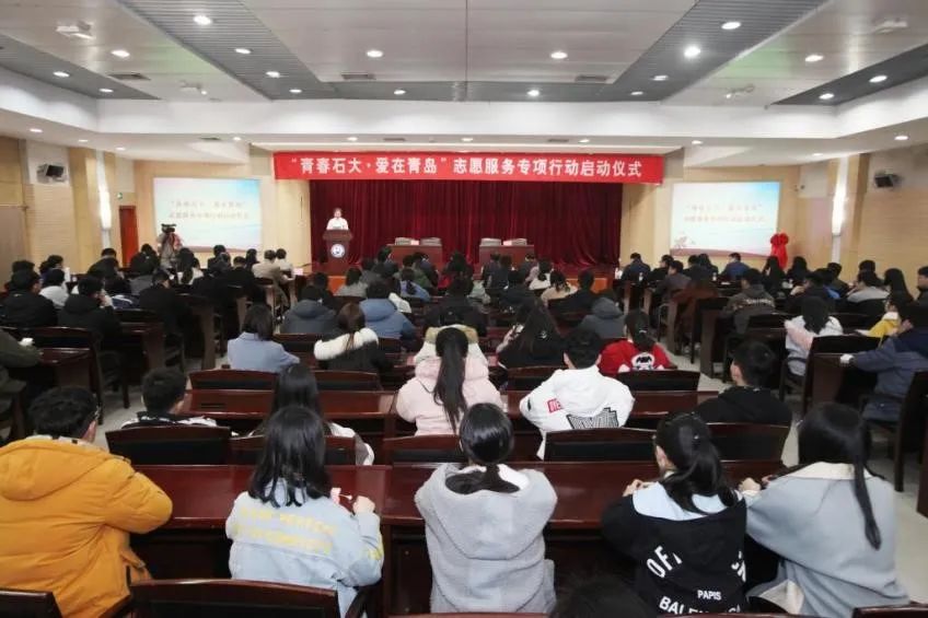 大学生走进社区“有事干、干得了、干的好”