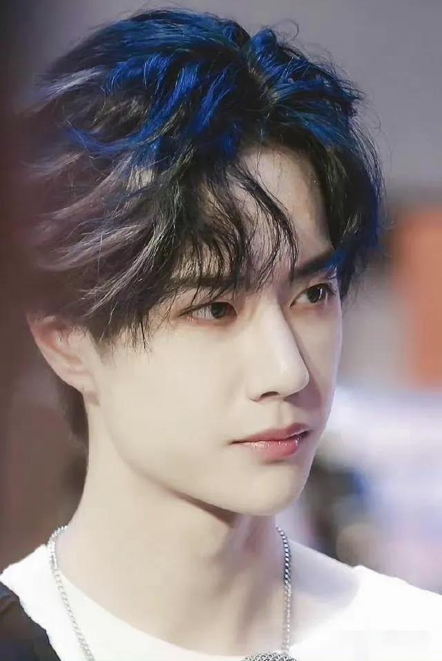 王一博手机壁纸