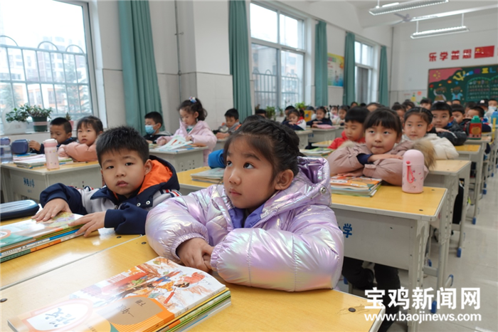 你好，春天！宝鸡中小学生迎来开学季