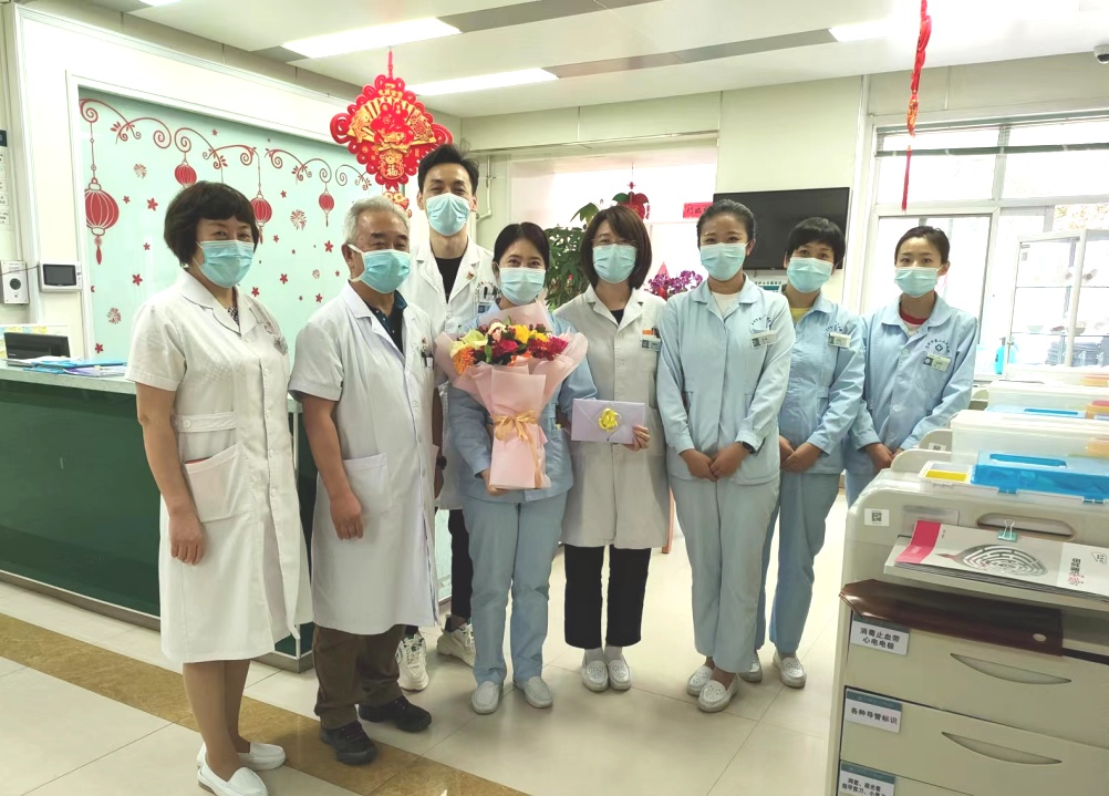 5·12国际护士节——兰州市第二人民医院祝所有奋战在护理岗位上的白衣天使们节日快乐