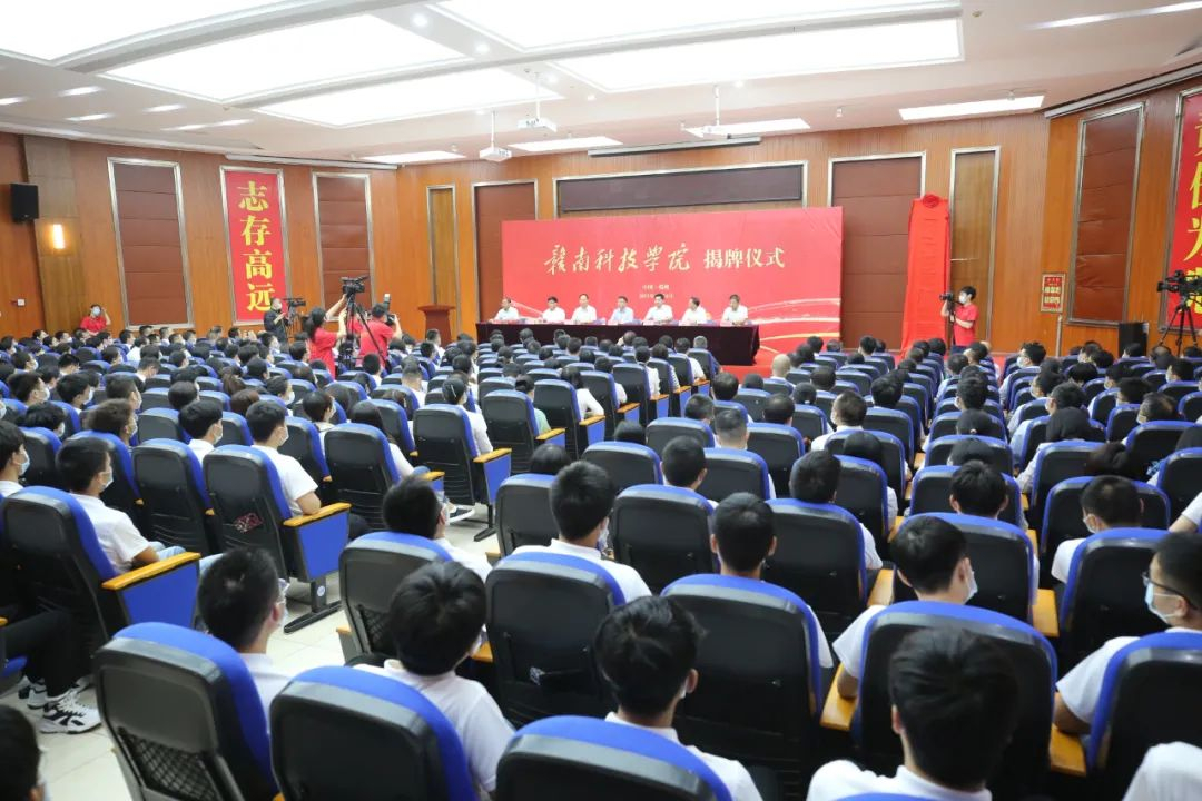 14个省的公办本科保底院校，2022年统考220分需要文化多少分？