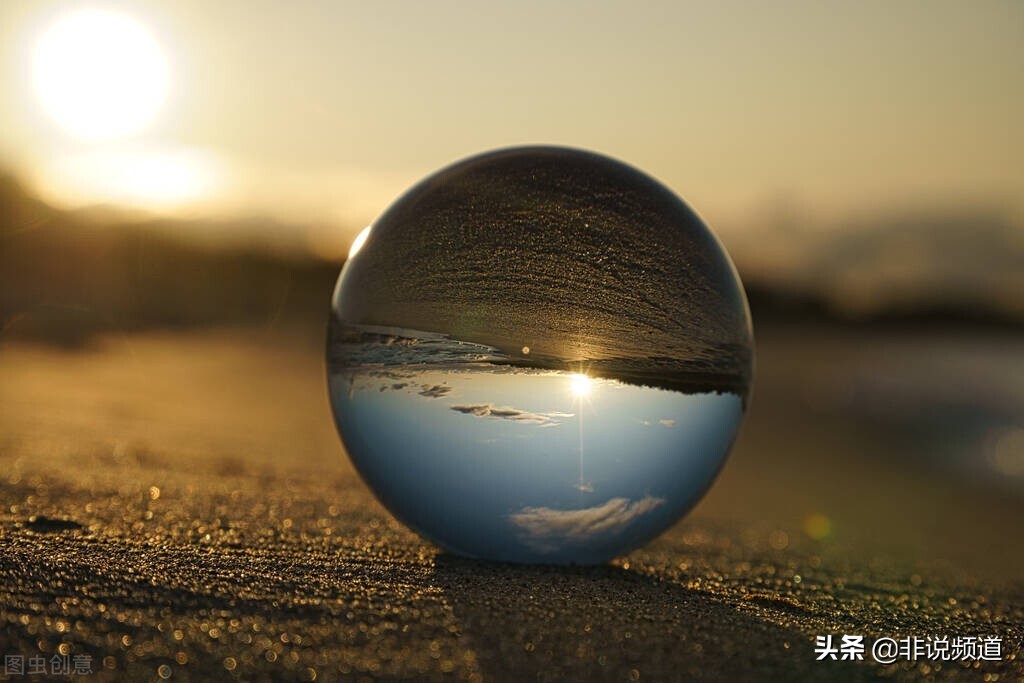 听腻了小阿七的《从前说》，不如刘德华和李敖，唱不一样的男人歌