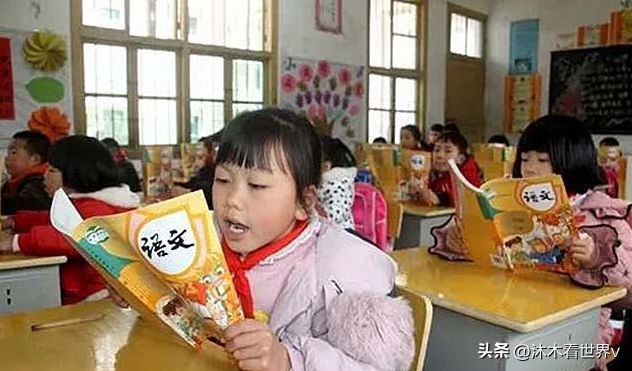 武汉小贩菜场捡2名女婴，为养女一生未娶，亲生父母认亲被拒