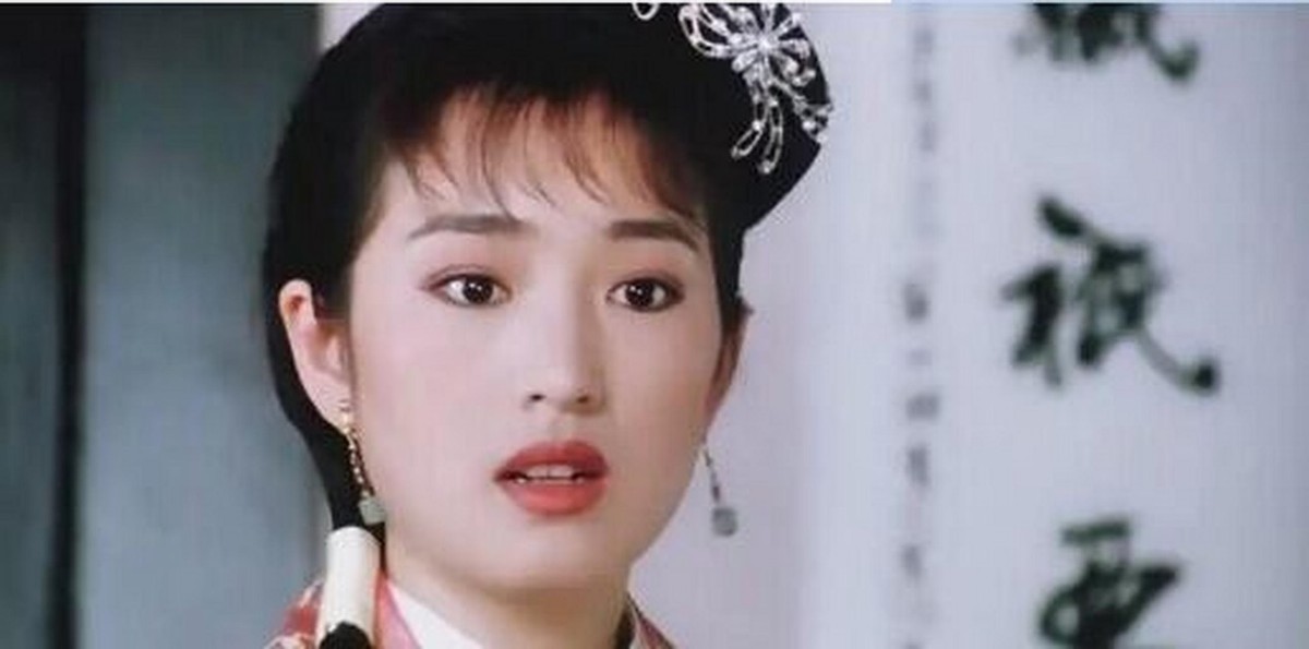 周星驰力挺王祖贤出演秋香，要价太高拒演，巩俐捡漏却放不下包袱