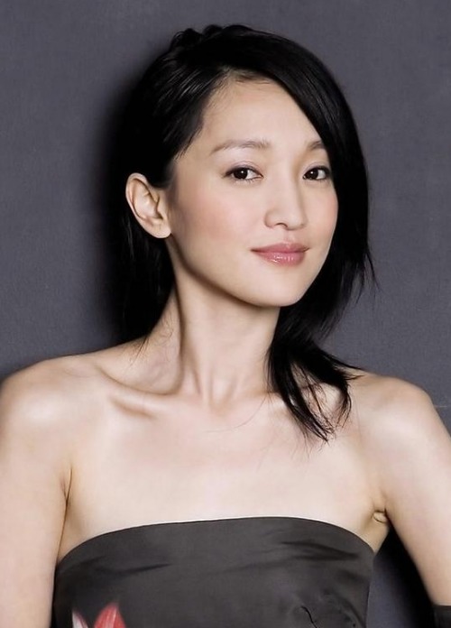 周迅，时尚优雅型美女
