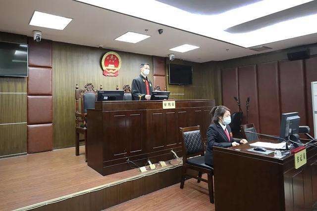 1999年，江苏小伙救下溺水女孩，1年后为何起诉女孩索赔26万？