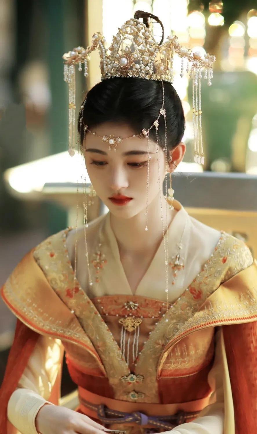 论鞠婧祎与古装的绝美适配度