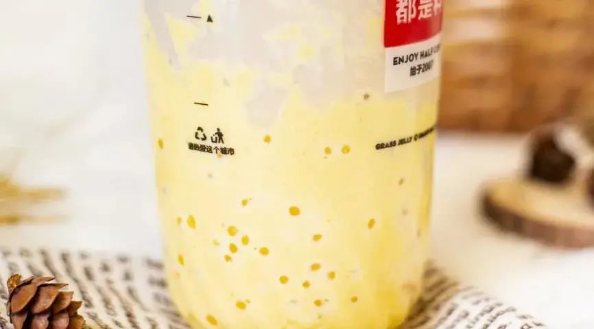 火遍全国的书亦烧仙草！半杯都是料，奶茶吨吨喝 