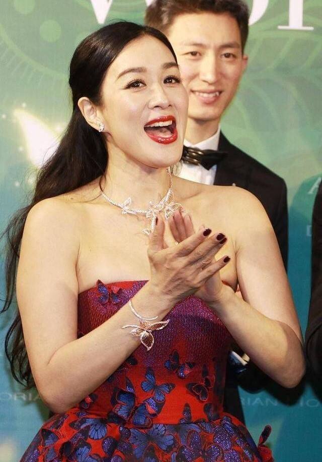 别在追求“白幼瘦”了，这10位女星告诉你，珠圆玉润也是一种美