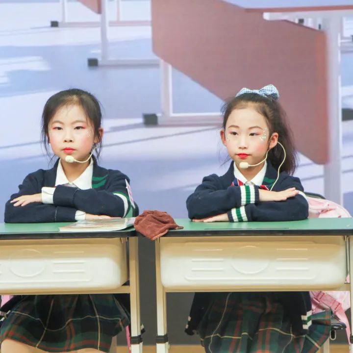 花田花绽，阅读悦心｜双流区黄甲小学举行读书节之阅读表演赛