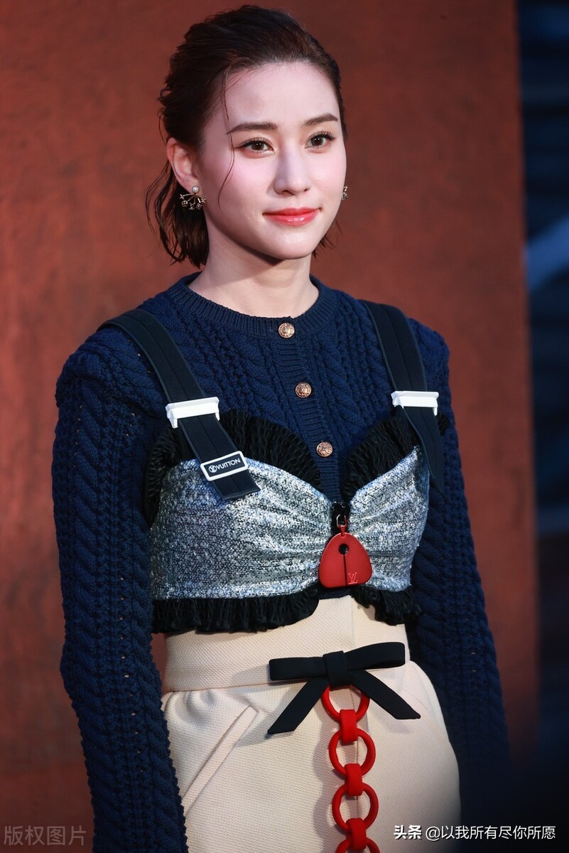 富家千金何超莲